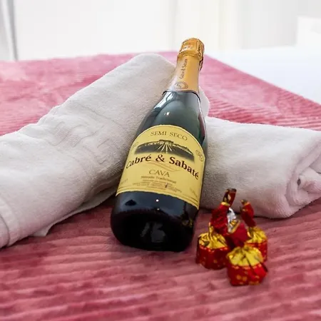 Apartment Tourist Greatest Treasure With Jacuzzi At Huerto 22