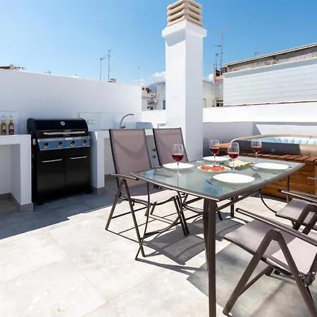 Tourist Greatest Treasure With Jacuzzi At Huerto 22 Estepona
