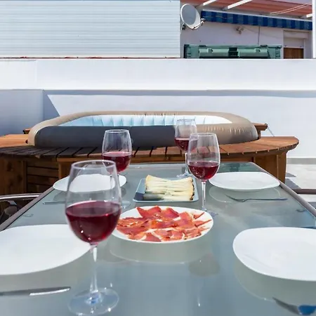 Tourist Greatest Treasure With Jacuzzi At Huerto 22 Estepona